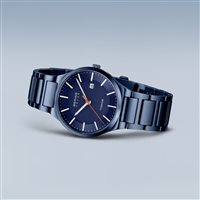 Armbanduhr Bering Herr Solar Titanium in Titan 15239-797 - 15239-797